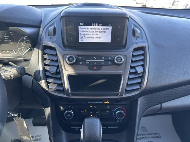 2022 ford transit connect base