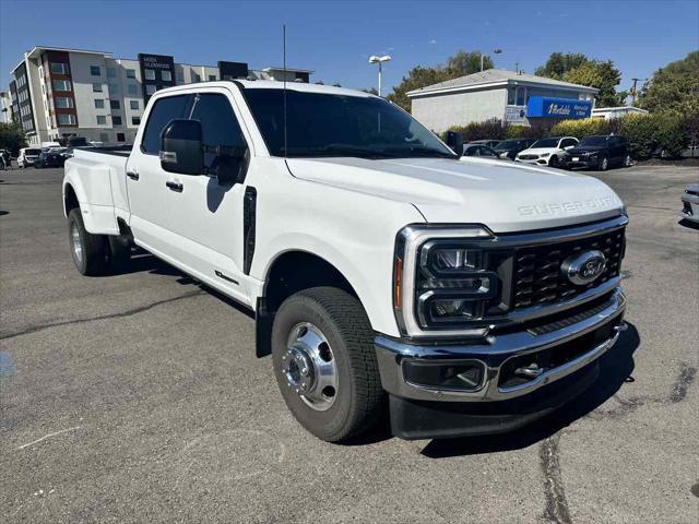 2023 ford f-350 lariat