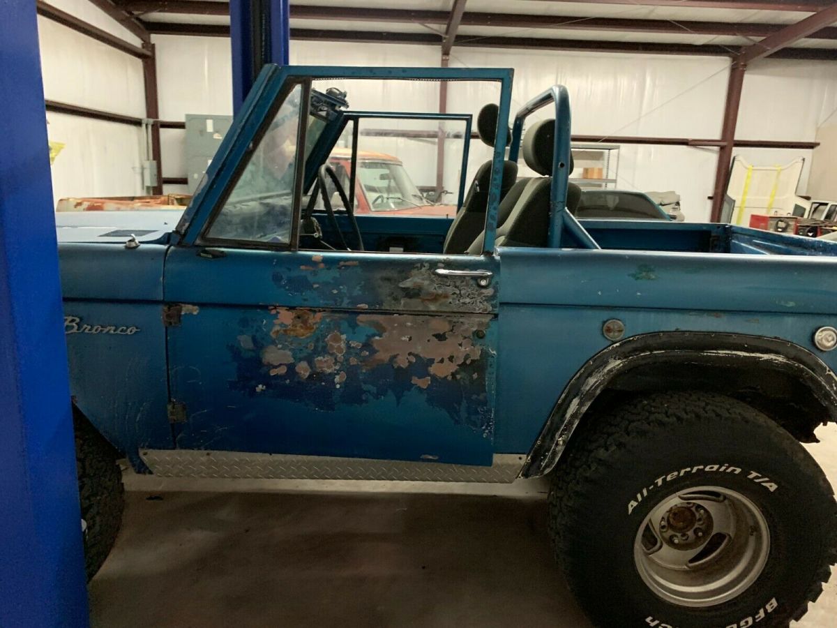 eb1970 ford bronco v8 manual trans