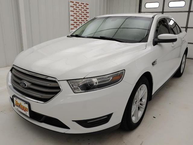 2018 ford taurus sel