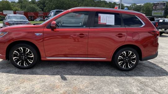 2018 Mitsubishi Outlander phev sel