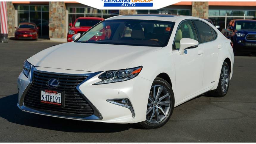 2017 lexus es 300h base