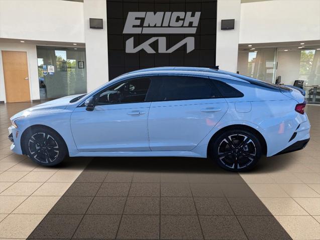 2022 kia k5 gt-line