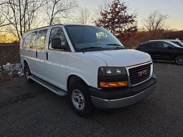 2022 gmc savana 2500 work van