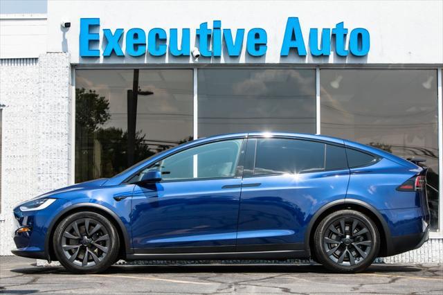 2022 tesla model x dual motor all-wheel drive