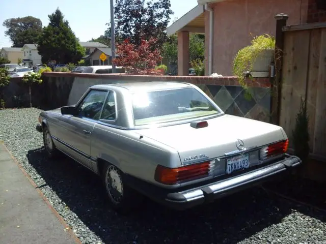 1986 mercedes 560sl hard and soft top