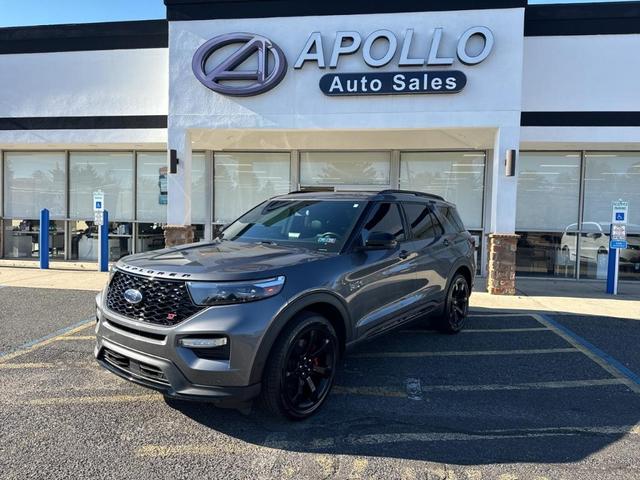2022 ford explorer st