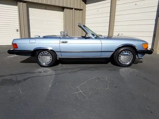 one-owner 1987 mercedes benz 560sl 2 tops roadster! 99,9% rust-free calif. r107