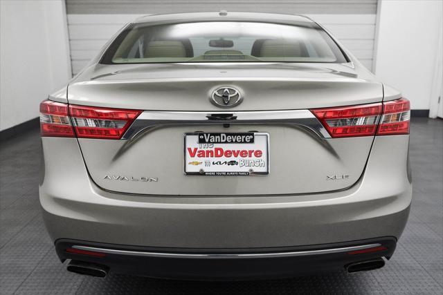 2016 toyota avalon xle