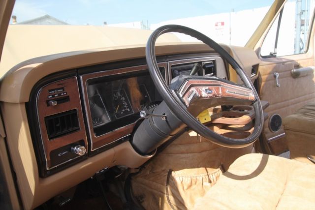 1983 ford econoline contempo c automatic 8 cylinder no reserve