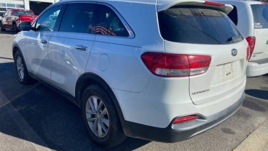 2017 kia sorento lx v6