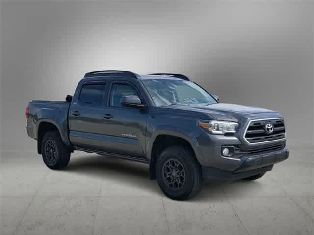 2017 toyota tacoma sr