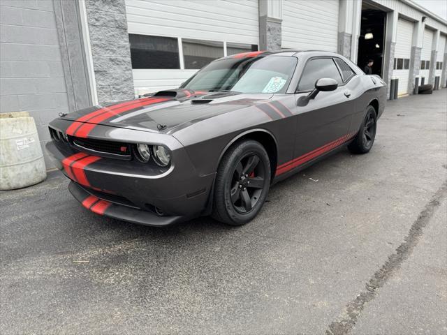 2013 dodge challenger sxt