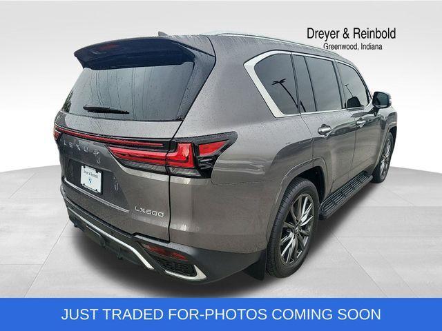 2023 lexus lx 600 f sport
