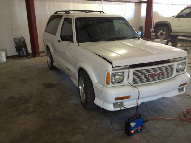 1993 gmc typhoon estate truck 4 of 9 cars