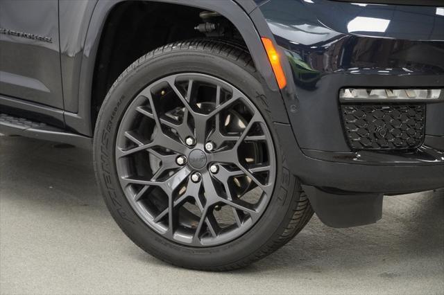 2023 jeep grand cherokee l summit reserve