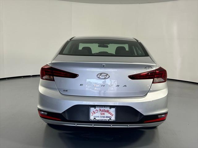 2019 hyundai elantra se