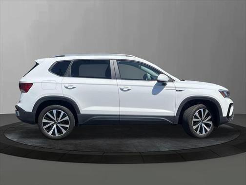 2022 volkswagen taos