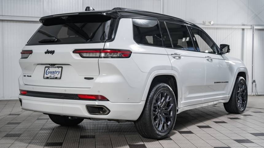 2023 jeep grand cherokee l summit