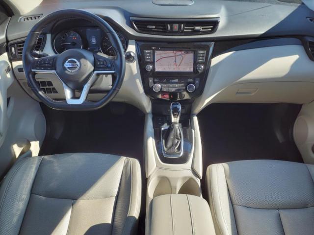 2022 nissan rogue sport sl
