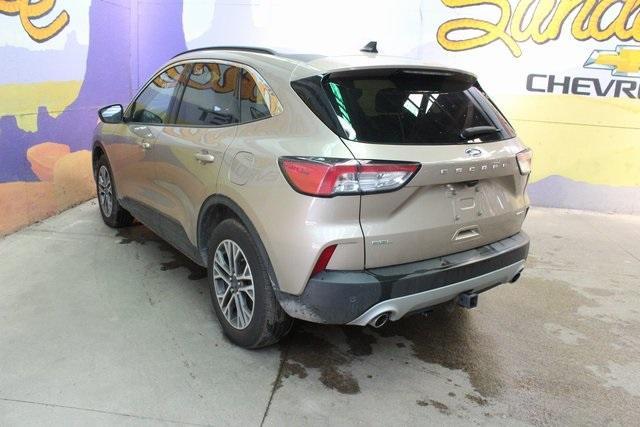 2020 ford escape sel