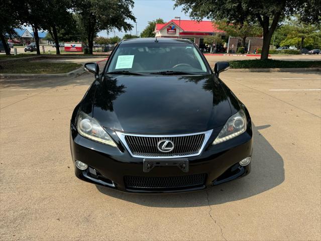2011 lexus is 250c base