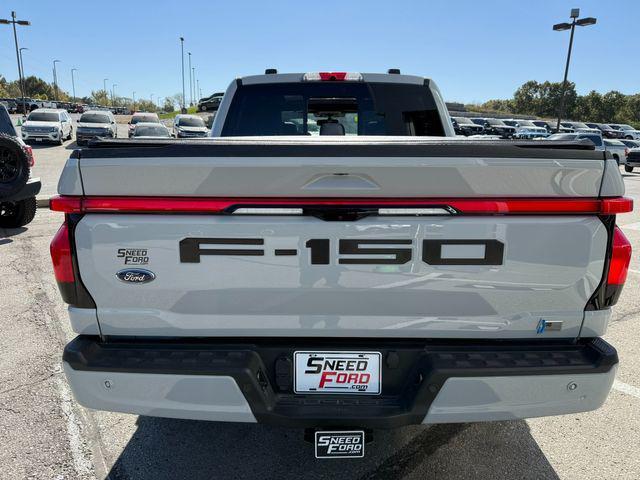 2023 ford f-150 lightning lariat