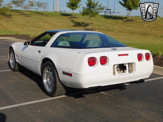 1995 chevrolet corvette base