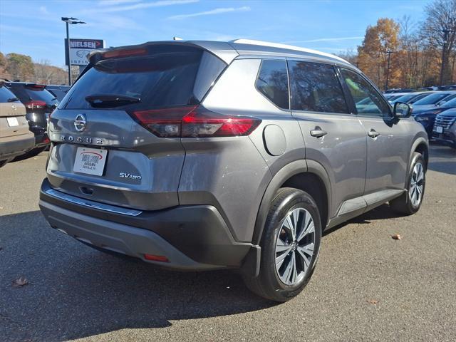 2021 nissan rogue sv