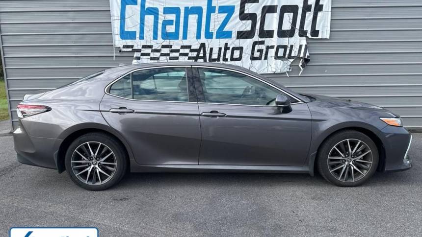 2021 toyota camry xle