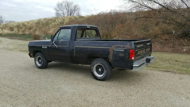 1982 dodge ram d150 shortbed 2wd..225 super slant 6..4spd od..mopar plymouth
