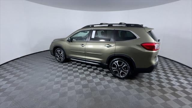 2023 subaru ascent touring 7-passenger