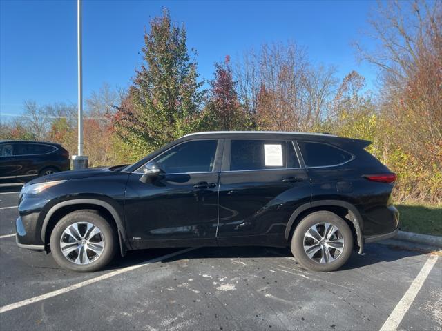 2023 toyota highlander hybrid xle