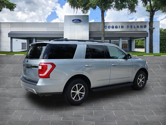 2021 ford expedition xlt