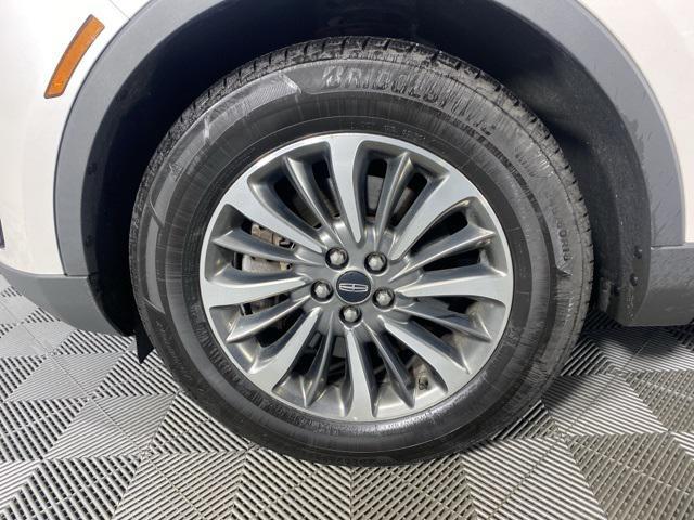 2019 lincoln nautilus select