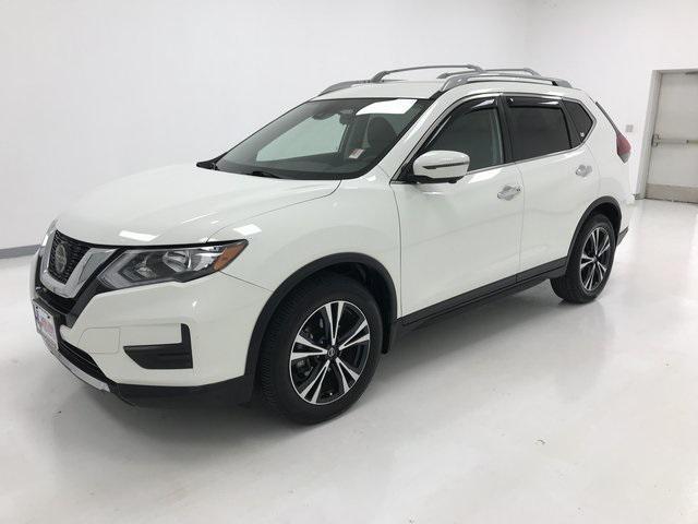 2020 nissan rogue sv