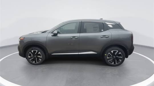 2025 Nissan Kicks