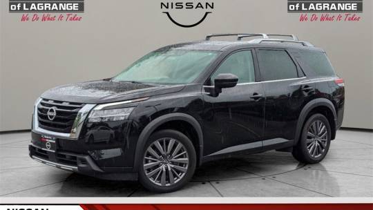 2023 Nissan Pathfinder sl premium package