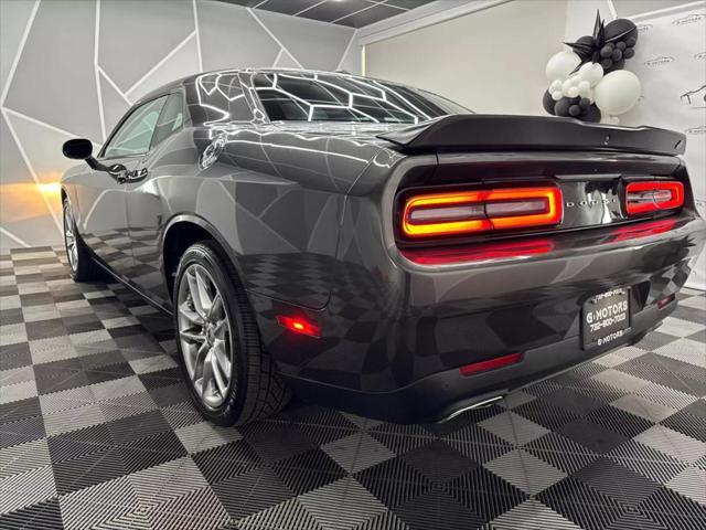 2023 dodge challenger gt