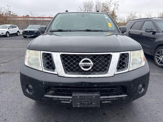 2010 nissan pathfinder se