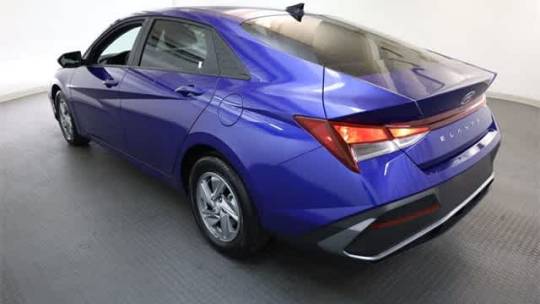 2024 hyundai elantra se