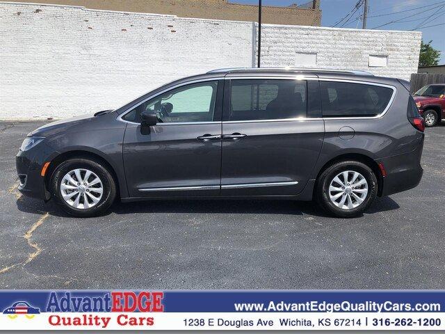 used 2019 chrysler pacifica touring-l wichita, ks 67214 for sale in wichita, kansas