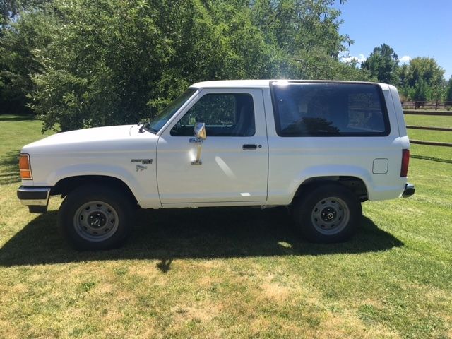 clean ford bronco ii new paint