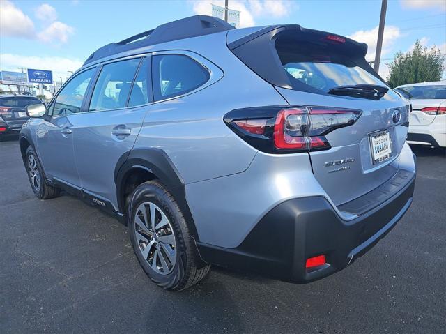2025 subaru outback base