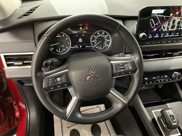 2022 mitsubishi outlander se