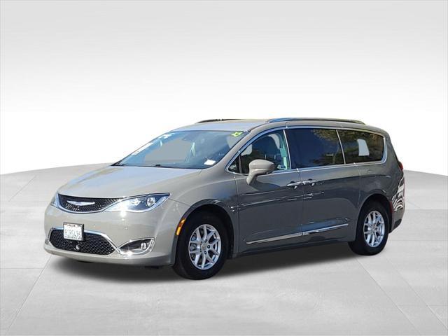 2020 chrysler pacifica touring l