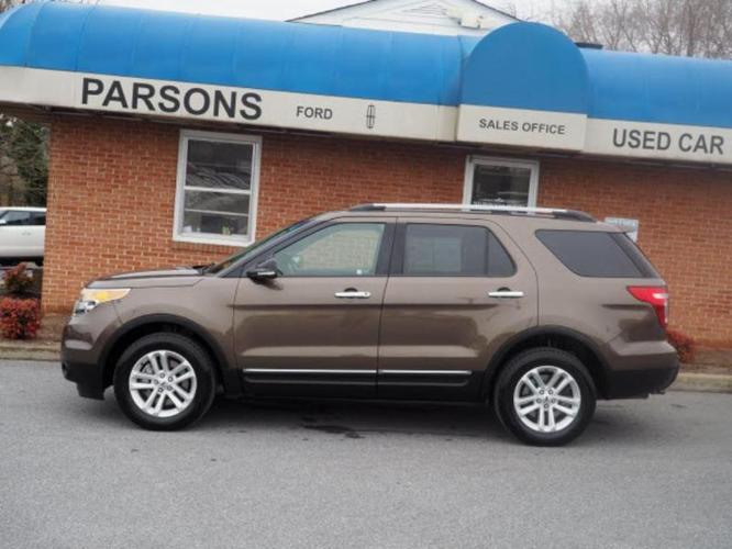 2015 ford explorer xlt awd xlt 4dr suv for sale in martinsburg, west virginia