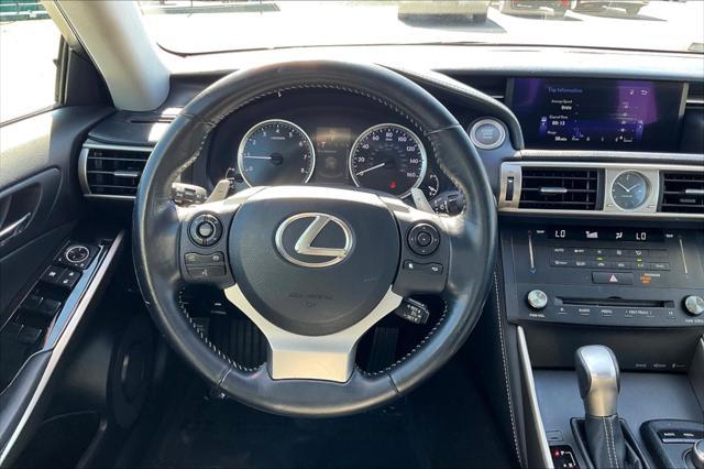 2016 lexus is 200t base