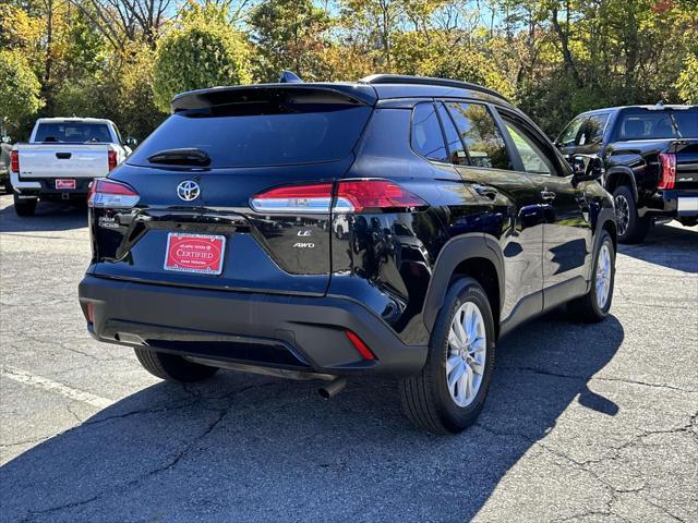 2022 toyota corolla cross le