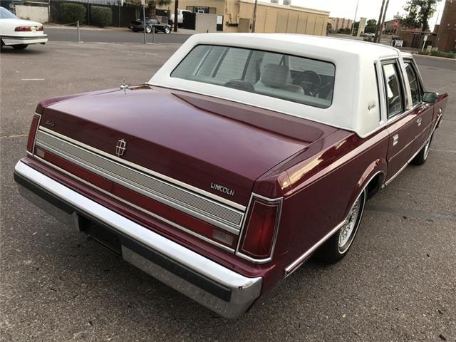 1989 lincoln town car signature 51k mi, arizona car, no rust